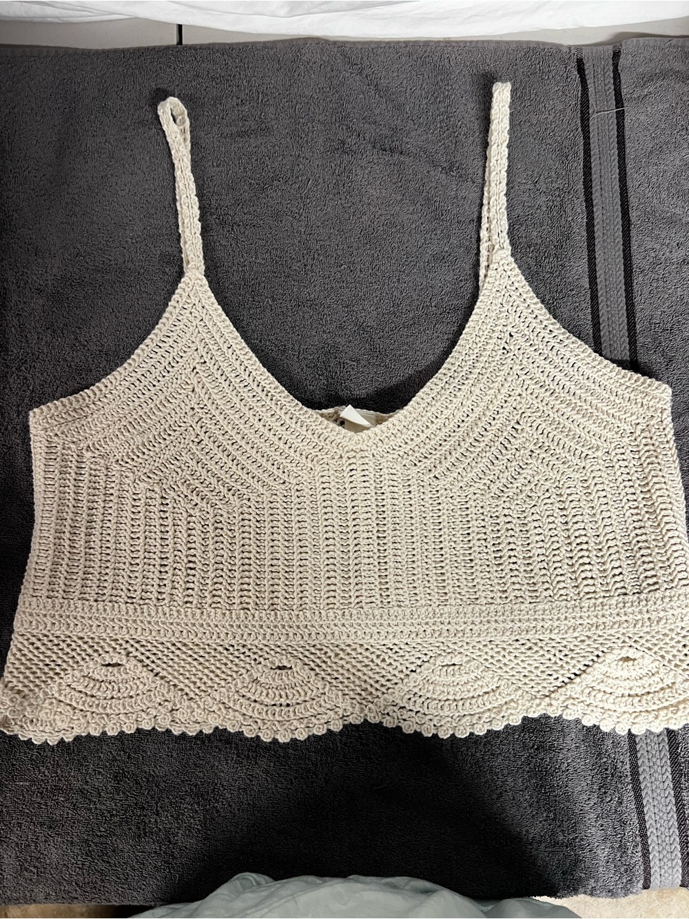 Crochet V-Neck Knit Tank Top in Cream